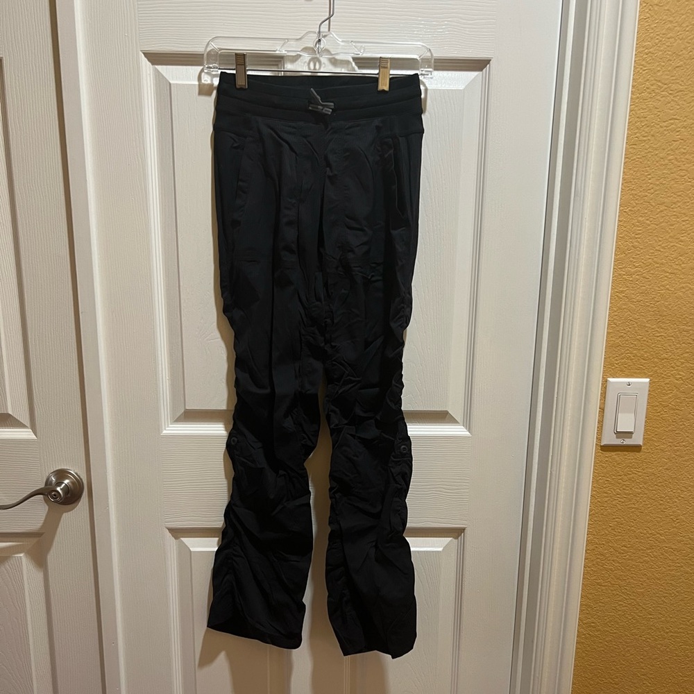 Ivivva - size 12 dance studio pant